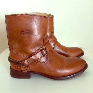 Frye Lindsay Spur Short Riding Boot size 8